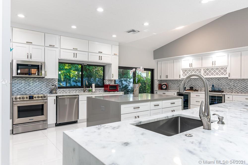 576 Sandpiper Way Boca Raton, FL 33431 - Photo 11 of 32