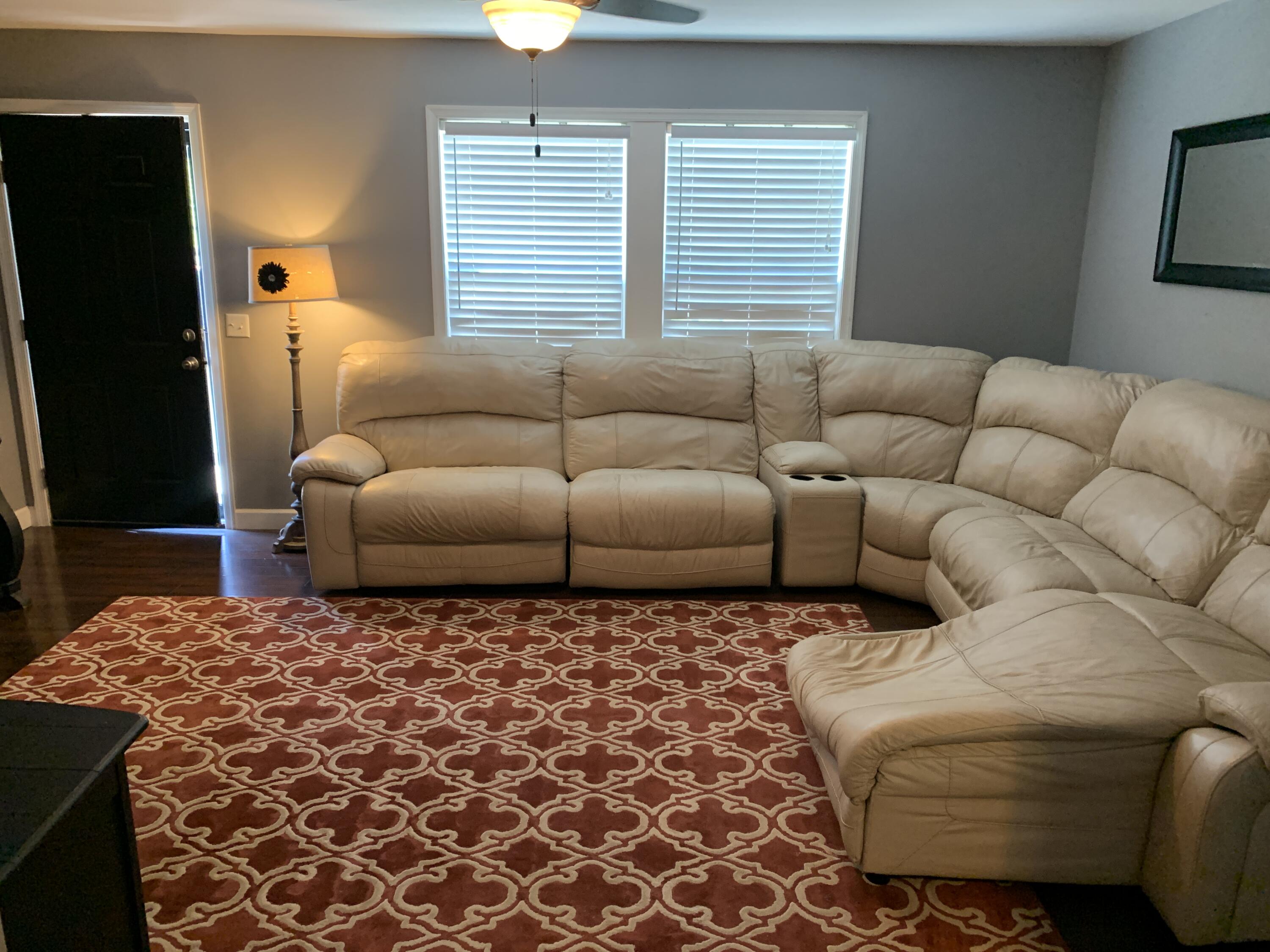 103 Taylor Tyree Road Rocky Mount, VA 24151 - Photo 19 of 35 20 Living Room