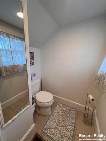 $6,750 | 9 Kenwood Street, Unit 1, Brookline, MA 02446