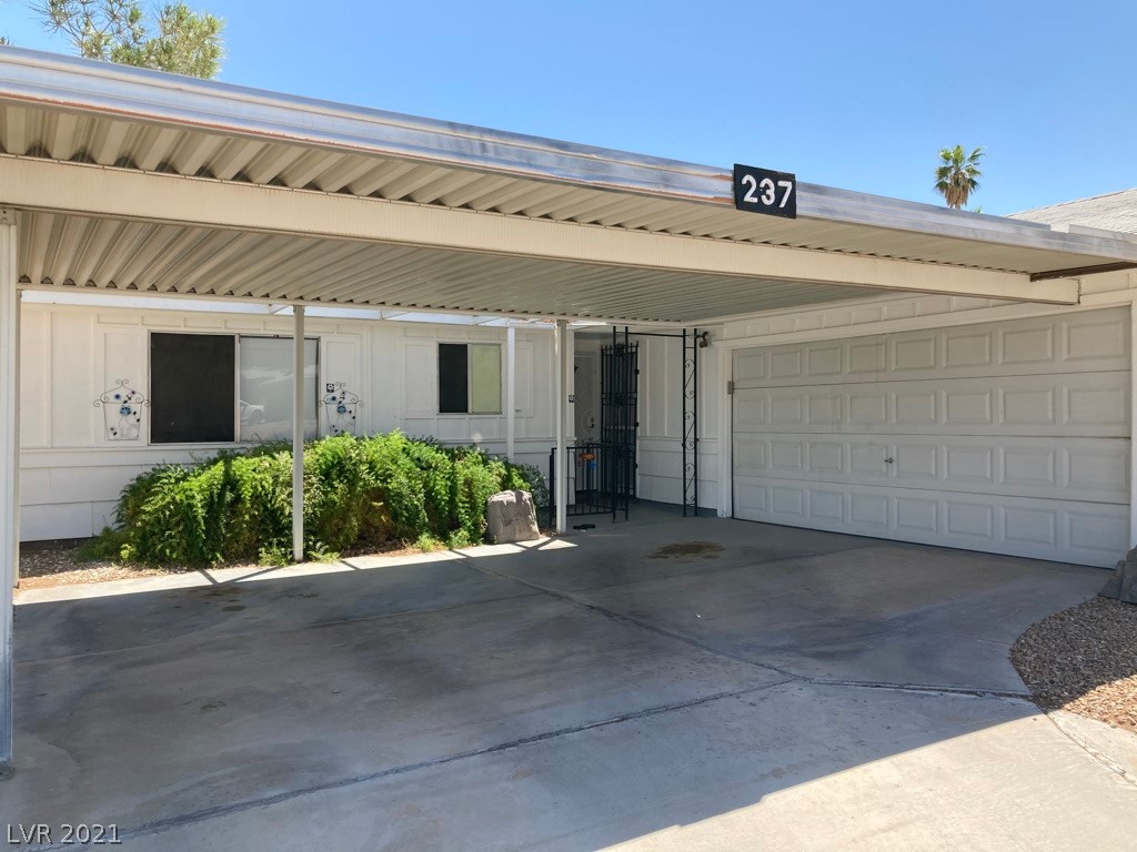 237 Bahama Road Las Vegas, NV 89145 - Photo 4 of 42 Gallery Image 4