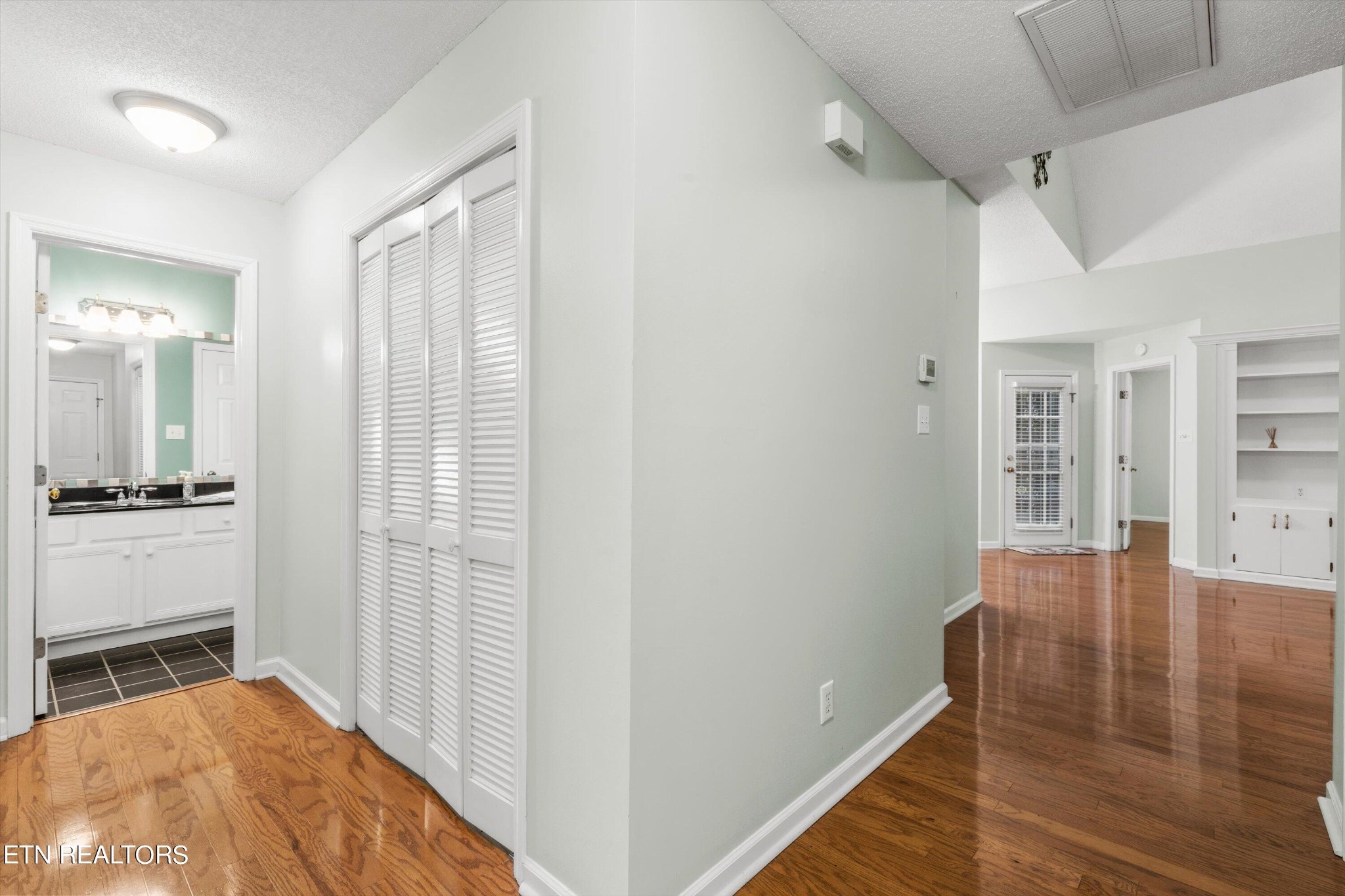 3405 Laurel View Road Knoxville, TN 37917 - Photo 22 of 31 Gallery Image 22