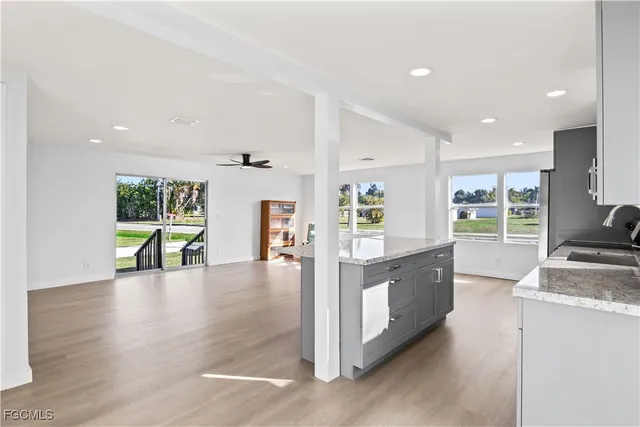 $1,500 | 11217 Stringfellow Road, Bokeelia, FL 33922