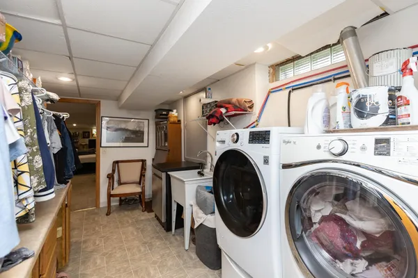 $235,000 | 623 Washington Avenue, Fairmont, MN 56031