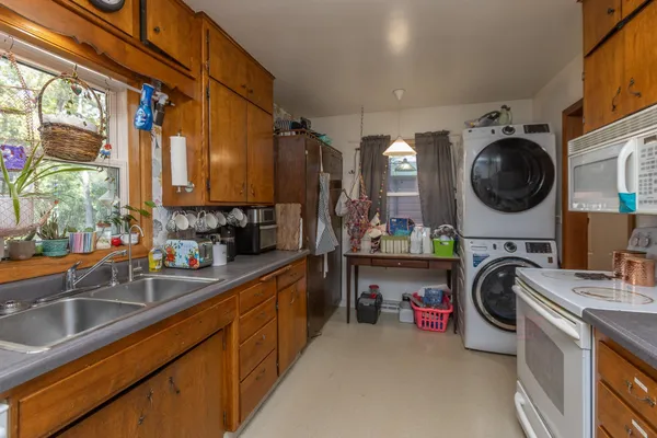 $235,000 | 623 Washington Avenue, Fairmont, MN 56031