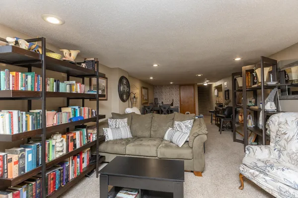 $235,000 | 623 Washington Avenue, Fairmont, MN 56031