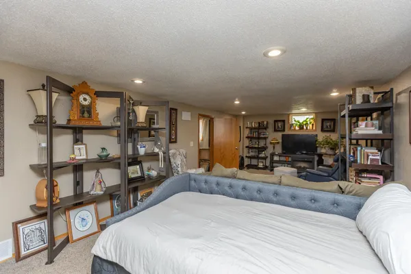 $235,000 | 623 Washington Avenue, Fairmont, MN 56031