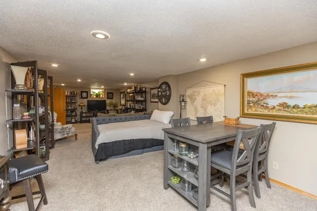 $250,000 | 623 Washington Avenue, Fairmont, MN 56031