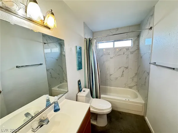 $2,095 | 7267 Sixshooter Drive, Las Vegas, NV 89119