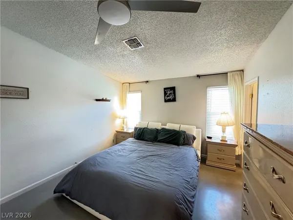 $2,095 | 7267 Sixshooter Drive, Las Vegas, NV 89119