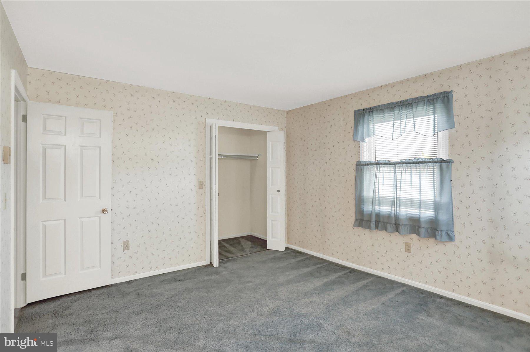 156 Chester Street Carlisle, PA 17013 - Photo 26 of 36 an empty room with windows