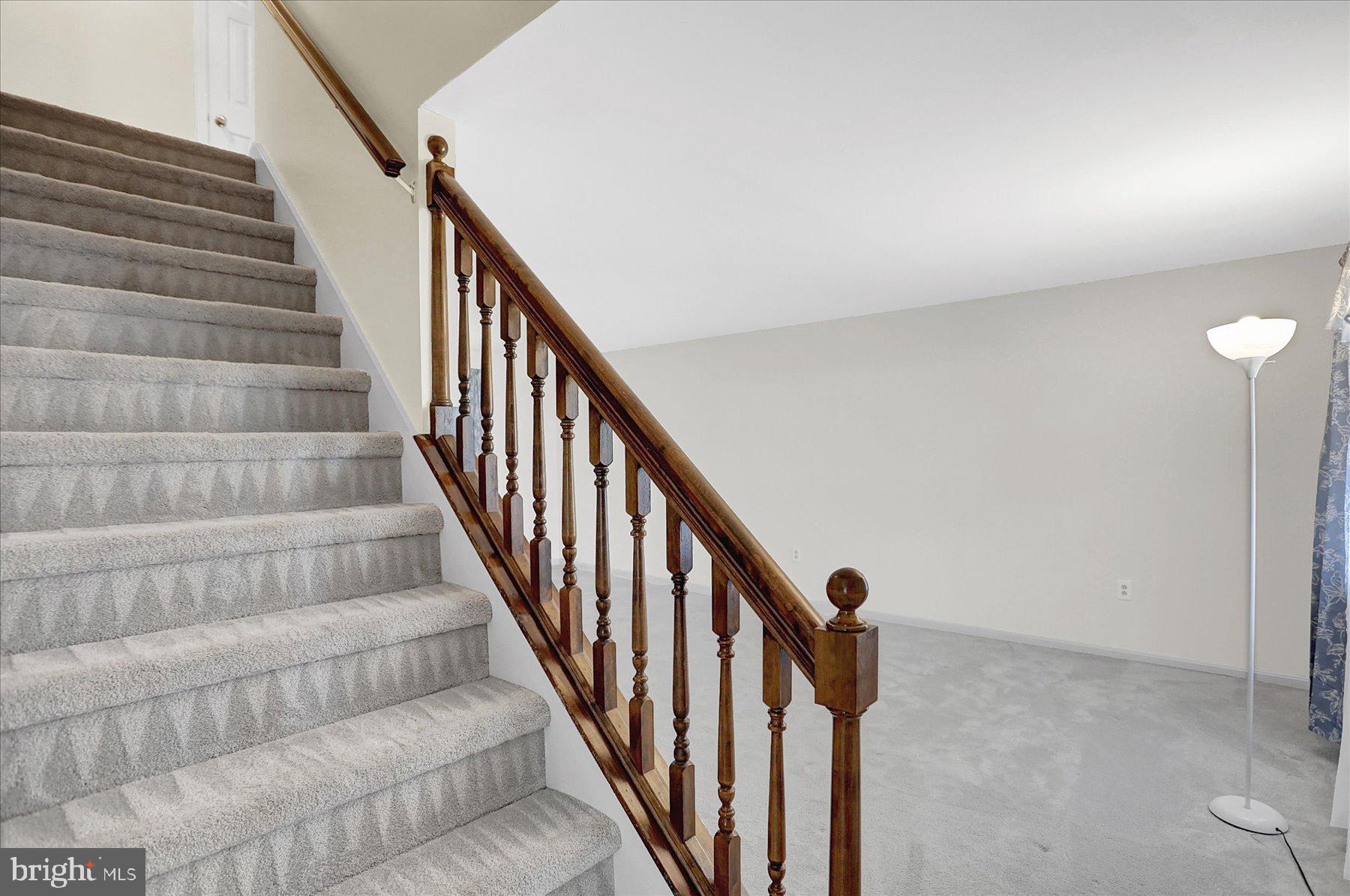 156 Chester Street Carlisle, PA 17013 - Photo 6 of 36 a view of entryway