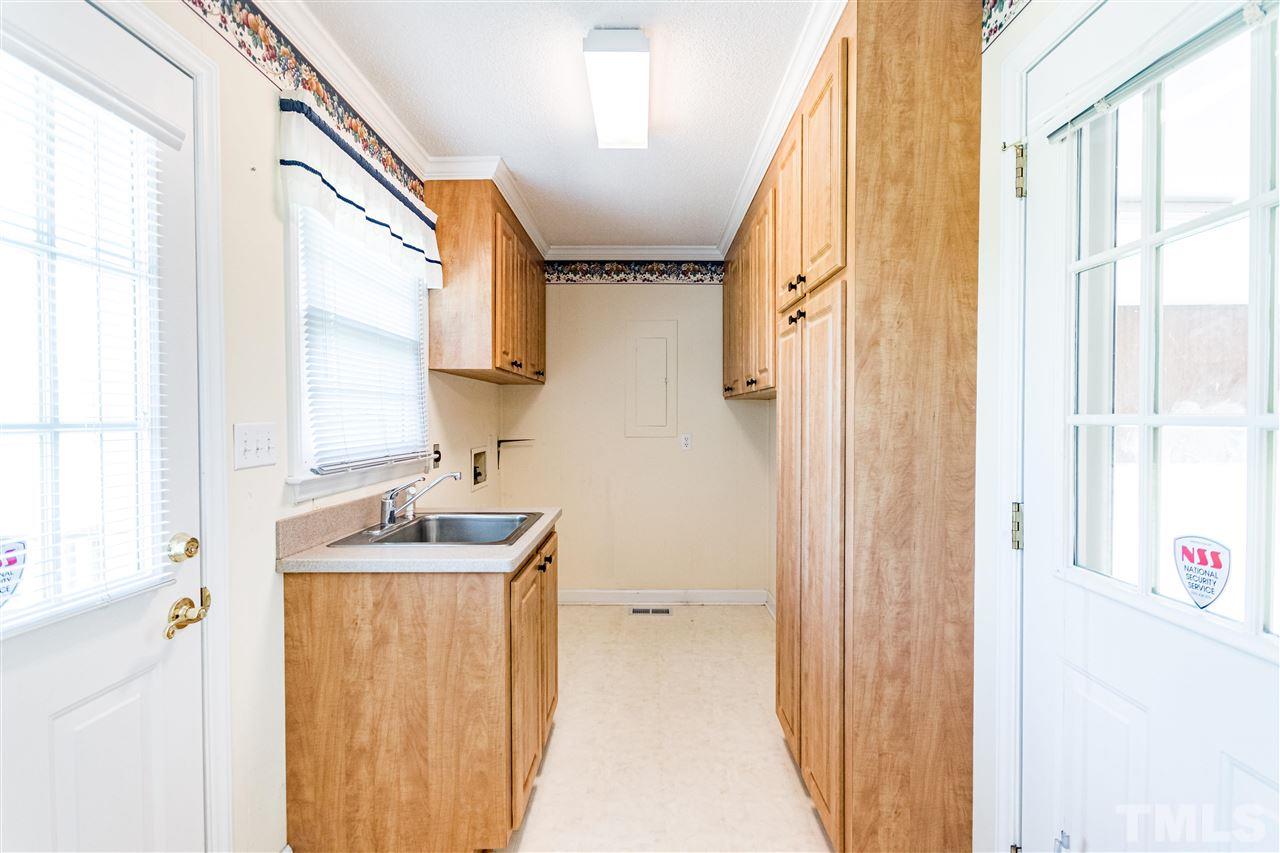 10317 Ten-Ten Road Raleigh, NC 27603 - Photo 12 of 26