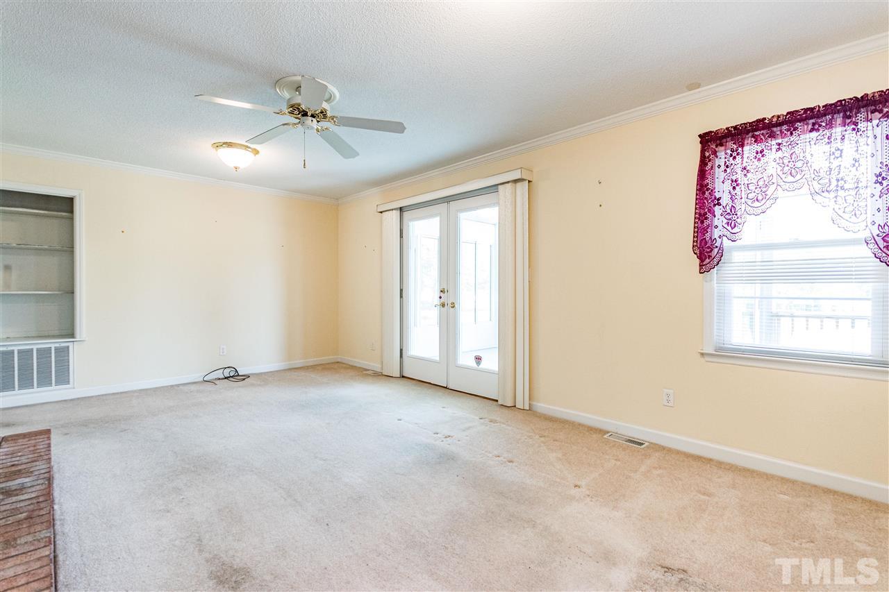 10317 Ten-Ten Road Raleigh, NC 27603 - Photo 14 of 26