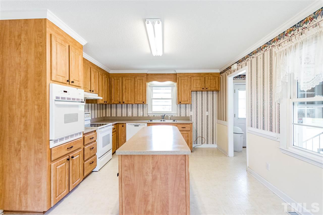 10317 Ten-Ten Road Raleigh, NC 27603 - Photo 10 of 26