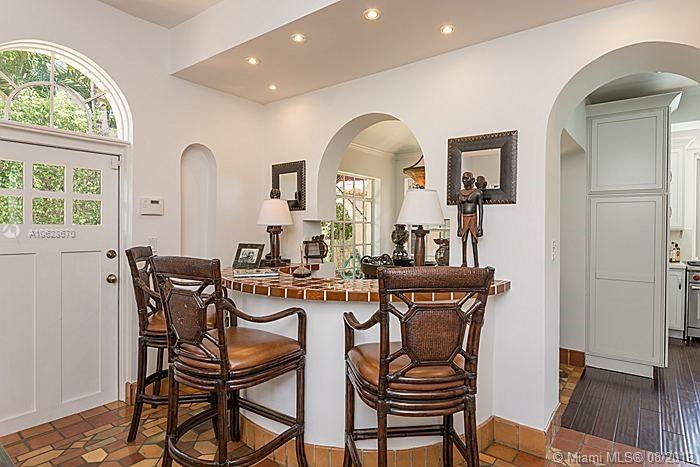 4436 Alton Road Miami Beach, FL 33140 - Photo 16 of 46