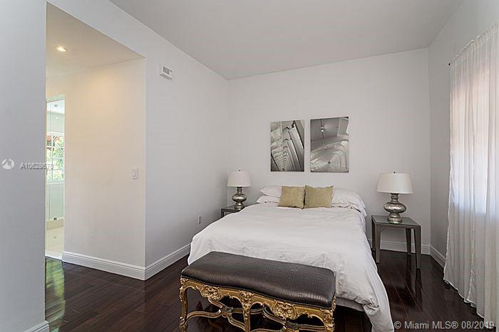 4436 Alton Road Miami Beach, FL 33140 - Photo 4 of 46