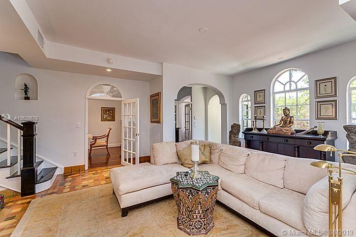 4436 Alton Road Miami Beach, FL 33140 - Photo 34 of 46