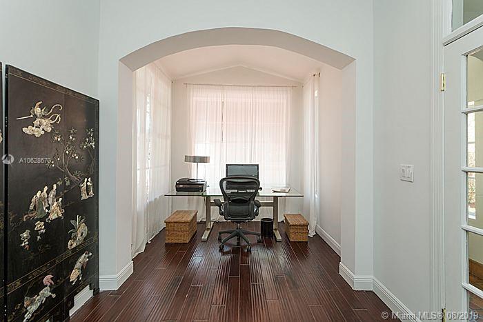 4436 Alton Road Miami Beach, FL 33140 - Photo 9 of 46
