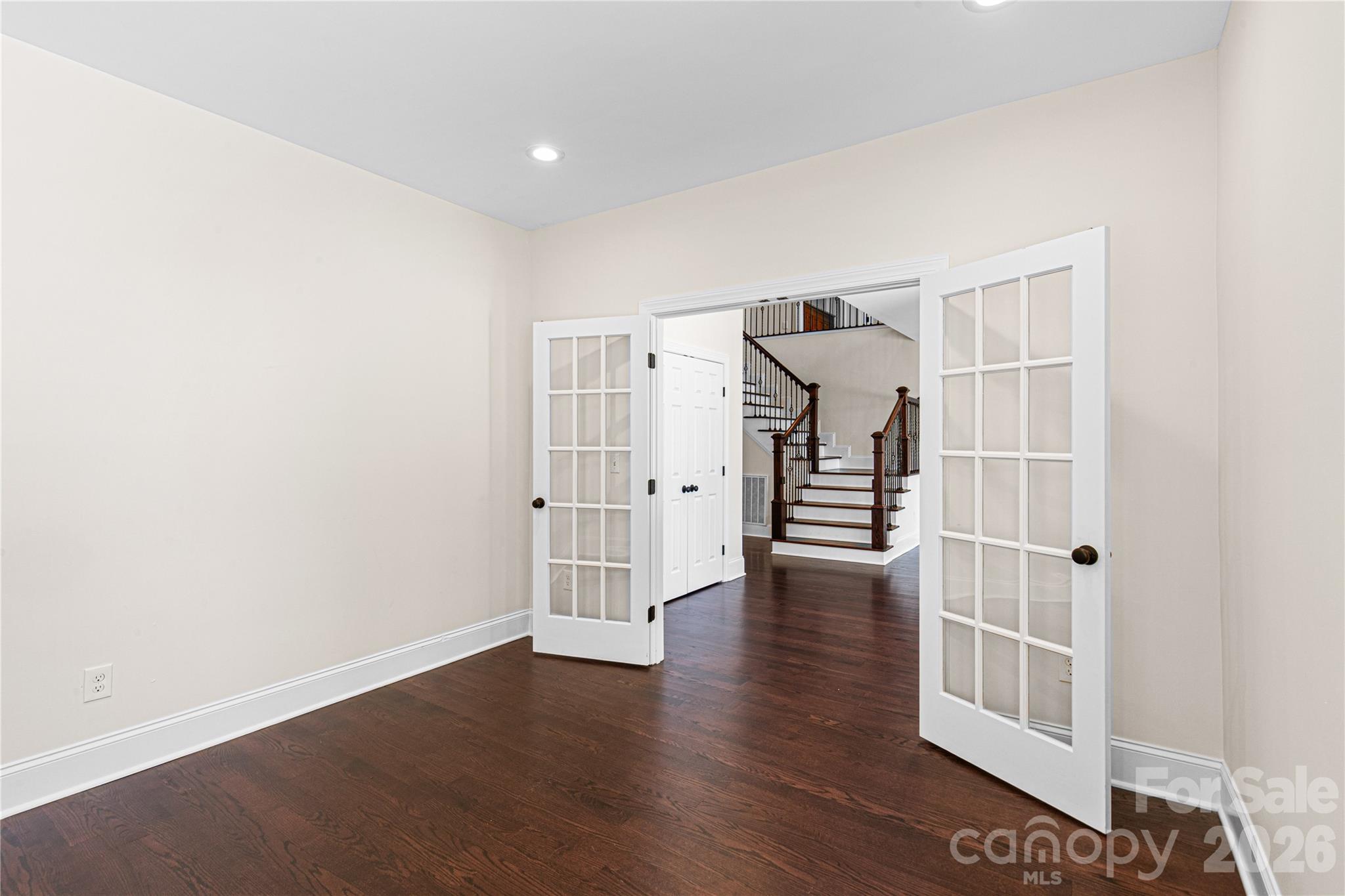 5555 Riverfront Road Lake Wylie, SC 29710 - Photo 18 of 44 Gallery Image 18