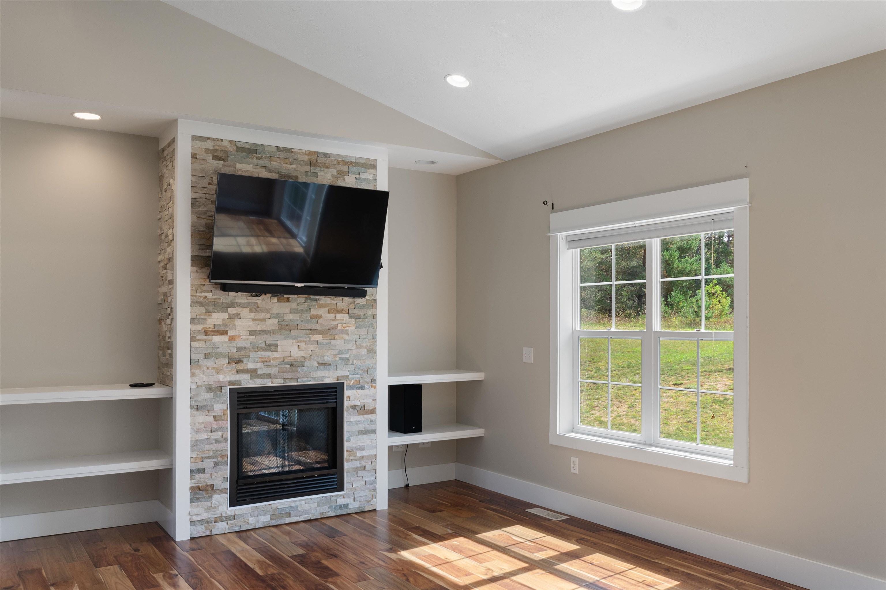 8677 Cedar Run Road Traverse City, MI 49685 - Photo 17 of 47 1950654-0ffb4c7b-1ed4-4bf6-b89b-feca443104f4.JPG