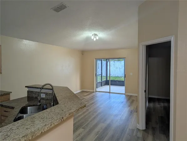 $2,345 | 10006 Dean Chase Boulevard, Orlando, FL 32825