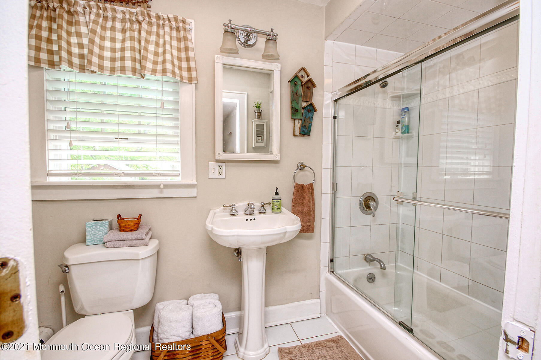 89 Ravine Drive Matawan, NJ 07747 - Photo 18 of 31 JUNI5433