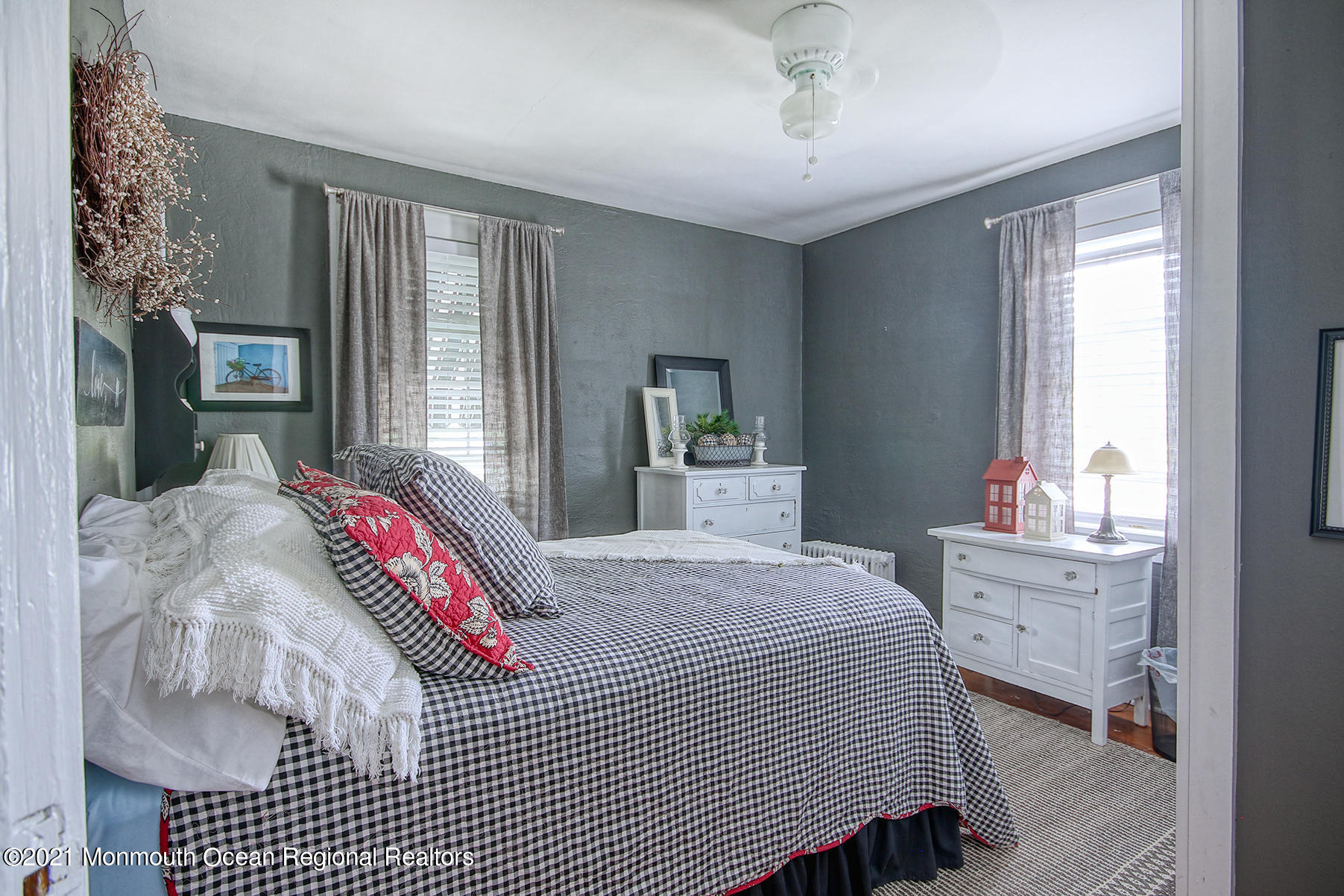 89 Ravine Drive Matawan, NJ 07747 - Photo 21 of 31 JUNI5445