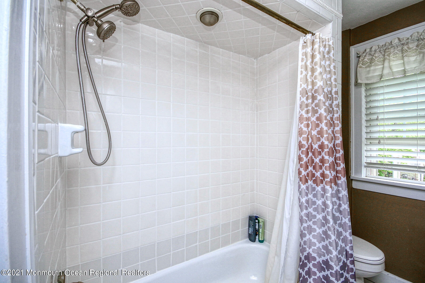 89 Ravine Drive Matawan, NJ 07747 - Photo 23 of 31 JUNI5454