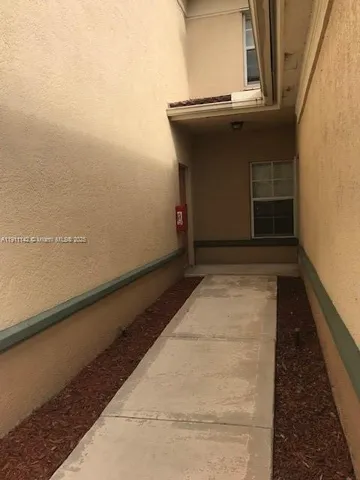 $3,200 | 2469 Centergate Drive, Unit 203, Miramar, FL 33025