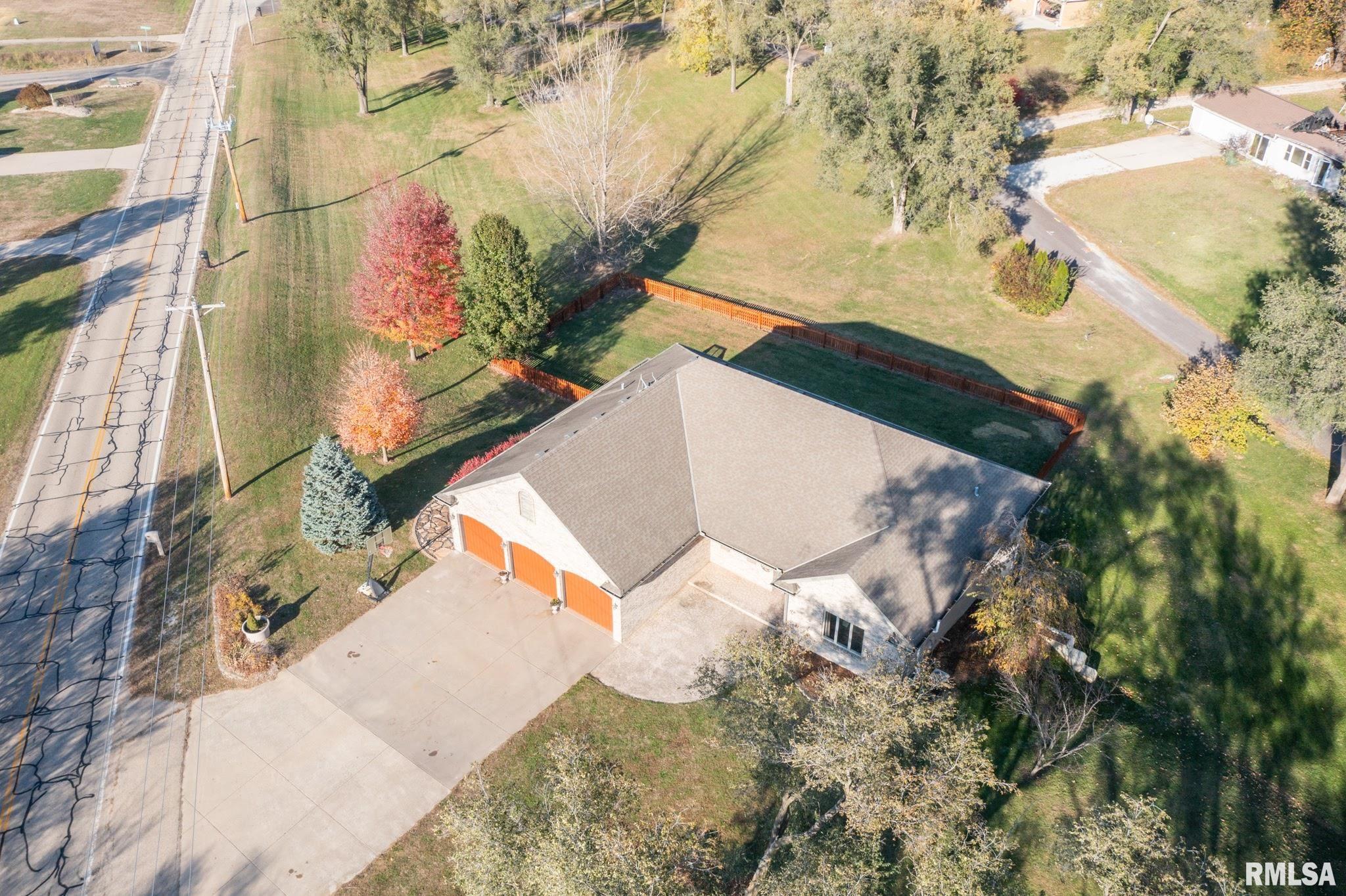 1092 Upper Spring Bay Road East Peoria, IL 61611 - Photo 77 of 84 Gallery Image 77