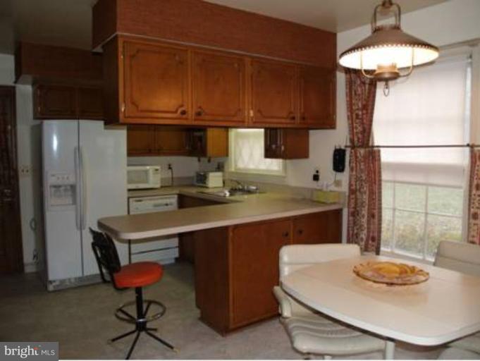 9104 Seven Locks Road Bethesda, MD 20817 - Photo 2 of 9 Kitchen