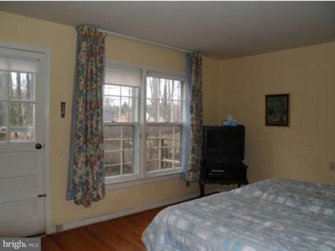 9104 Seven Locks Road Bethesda, MD 20817 - Photo 6 of 9 Master Bedroom