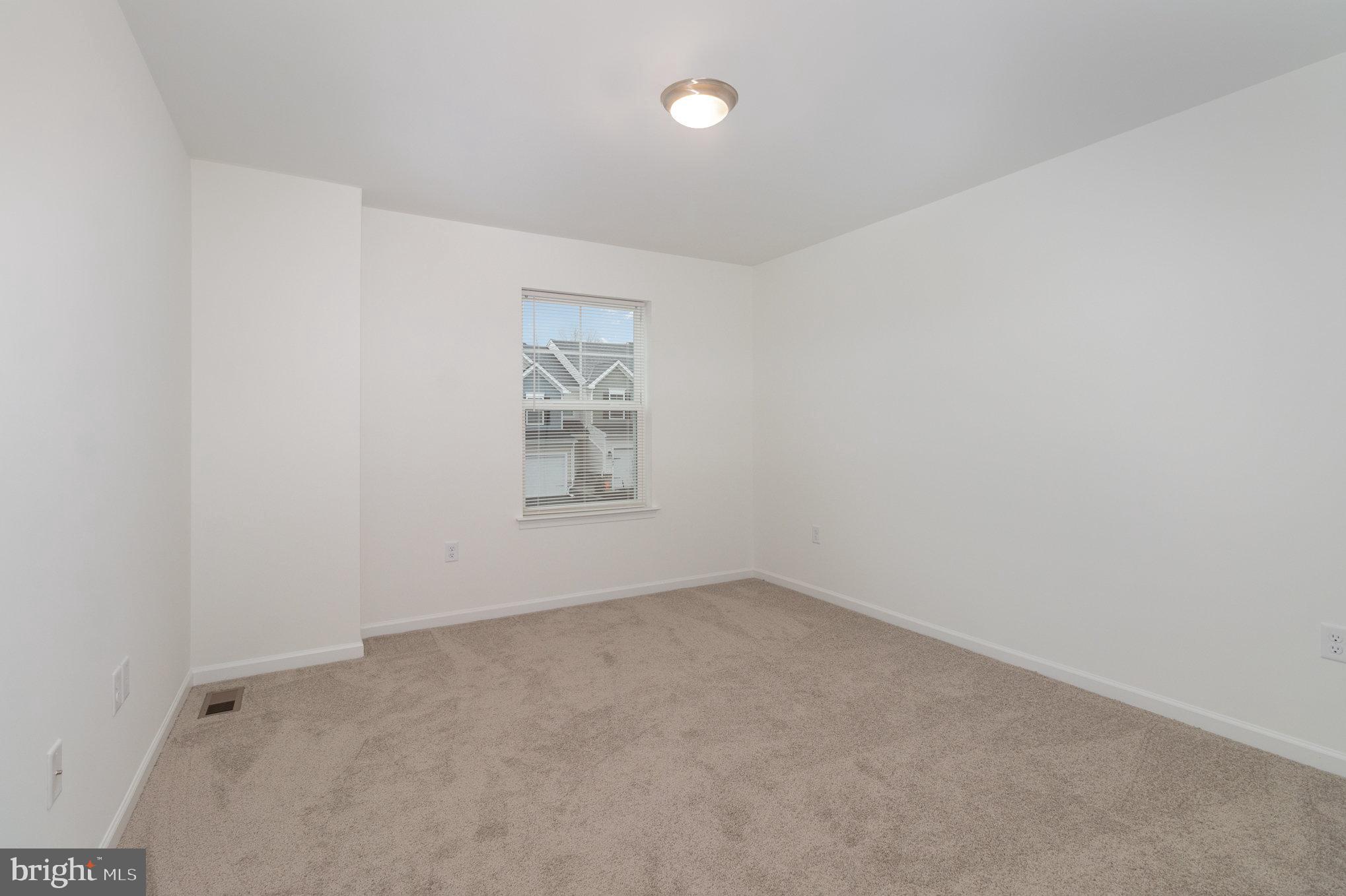 104 Emma Circle Harrisburg, PA 17112 - Photo 18 of 29 an empty room with windows