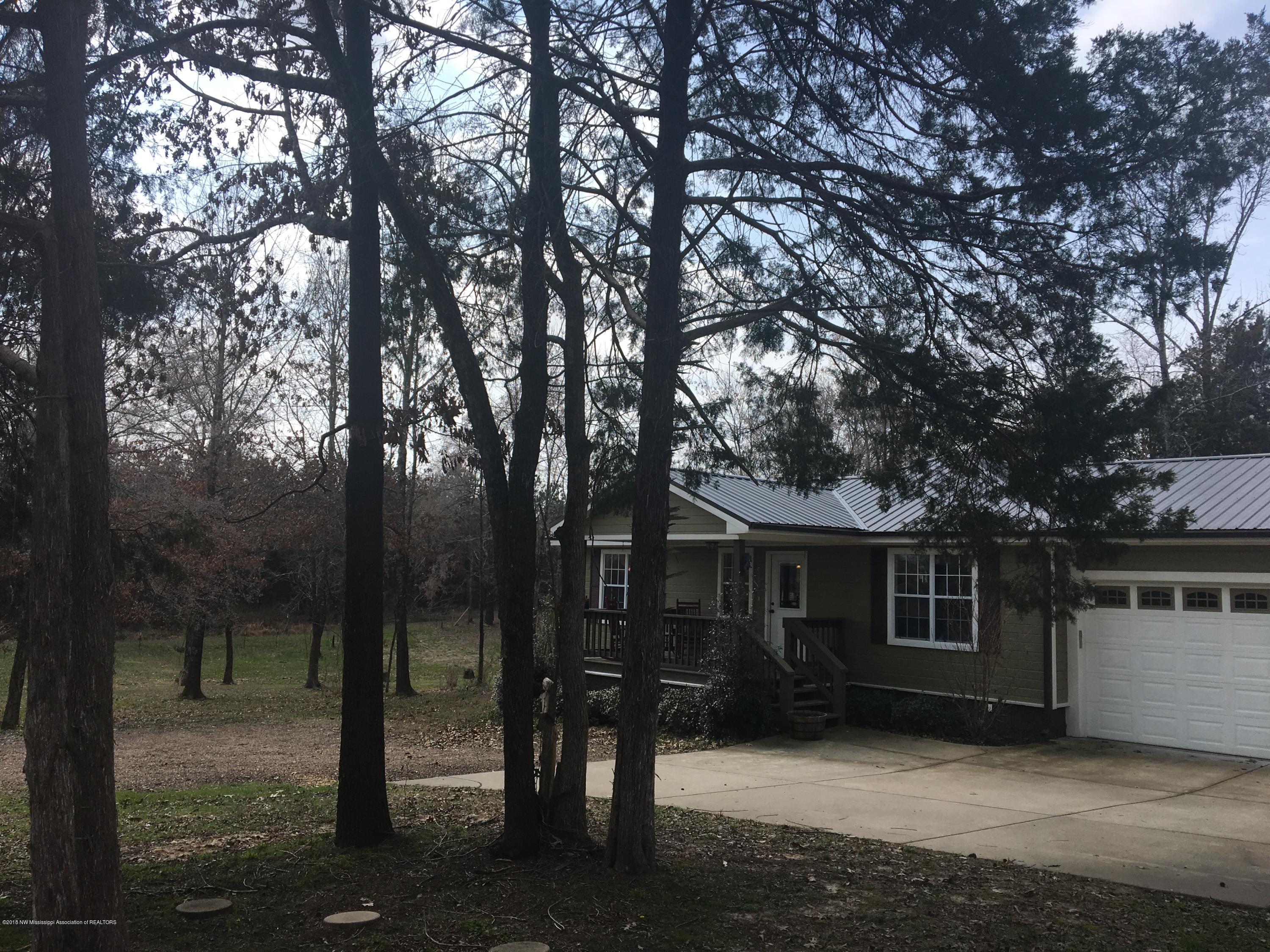 3037 Sycamore Road Coldwater, MS 38618 - Photo 2 of 8 Stringer2