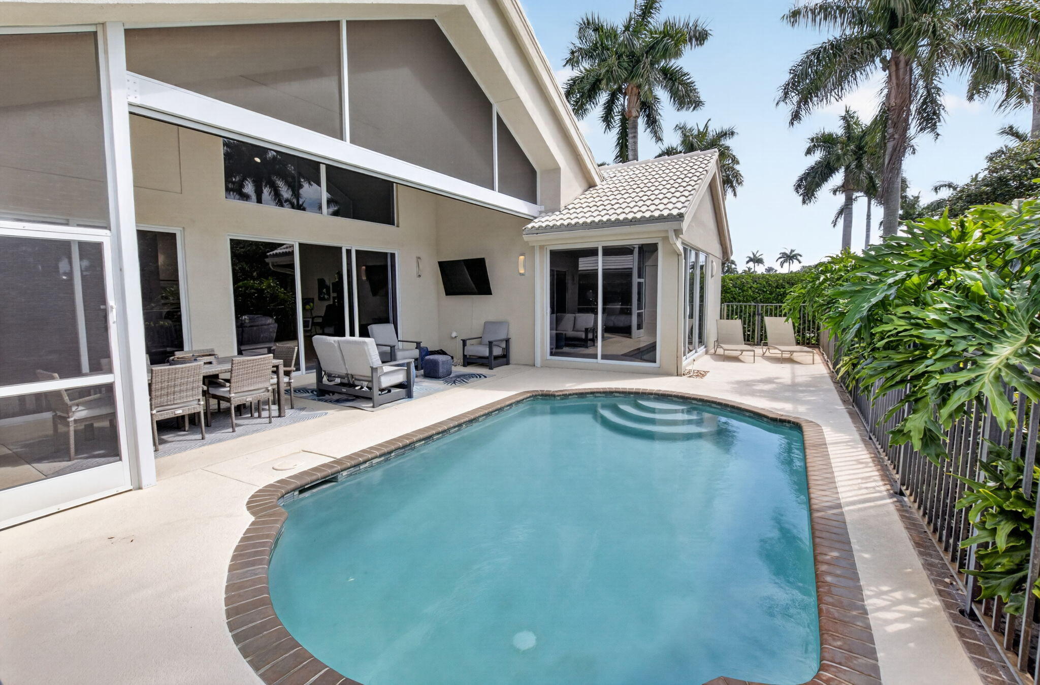 17320 Loch Lomond Way Boca Raton, FL 33496 - Photo 23 of 27 24_DSC_2355