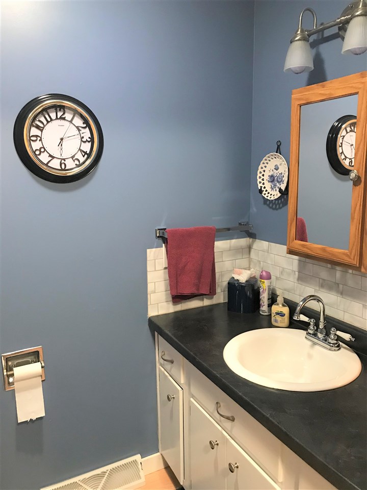 2524 Southway 31 Rochester, IN 46975 - Photo 19 of 31 Gallery Image 19