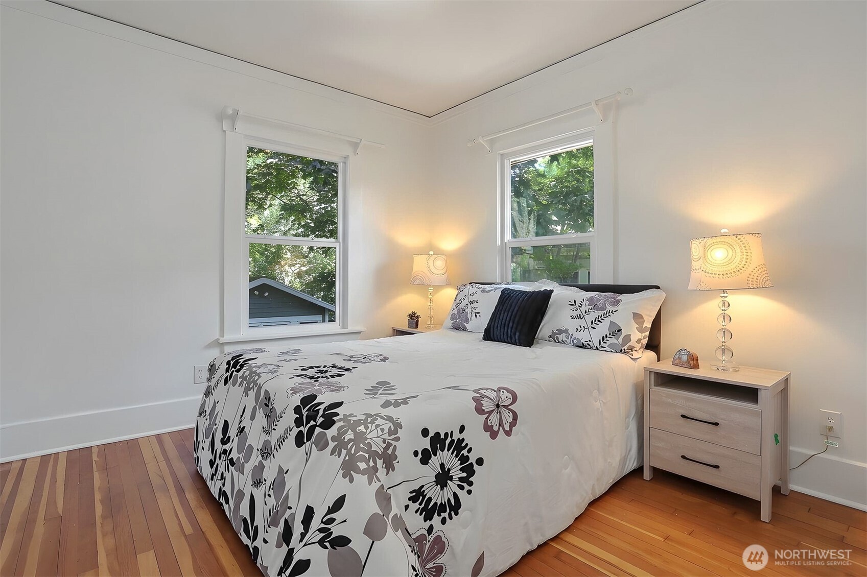322 North 81st Street Seattle, WA 98103 - Photo 17 of 40