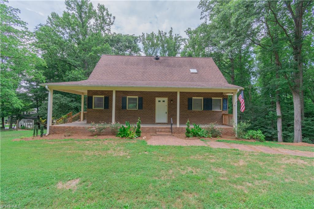 1602 Trinity Church Road Pinnacle, NC 27043 - Photo 5 of 50