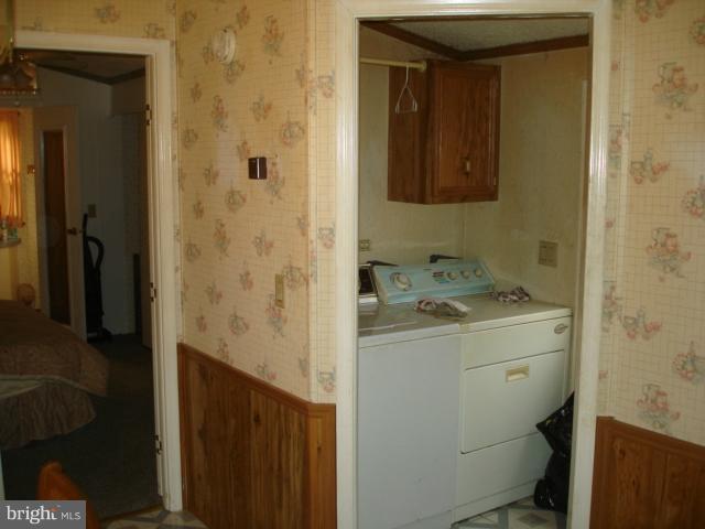 5460 Hallowing Point Road Prince Frederick, MD 20678 - Photo 4 of 5 Interior (General)
