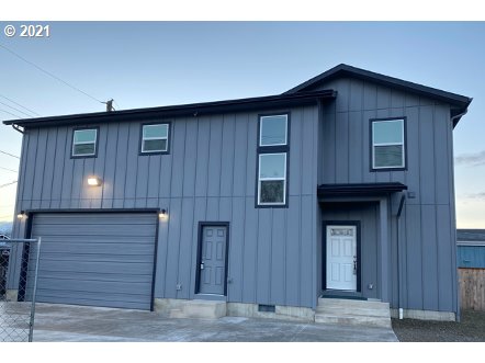 2080 L Street Springfield, OR 97477 - Photo 1 of 20