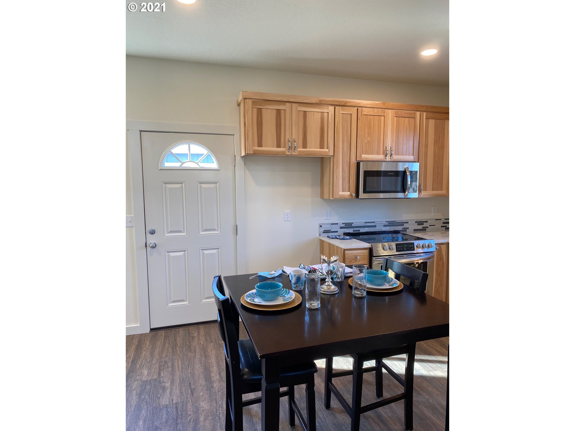 2080 L Street Springfield, OR 97477 - Photo 4 of 20