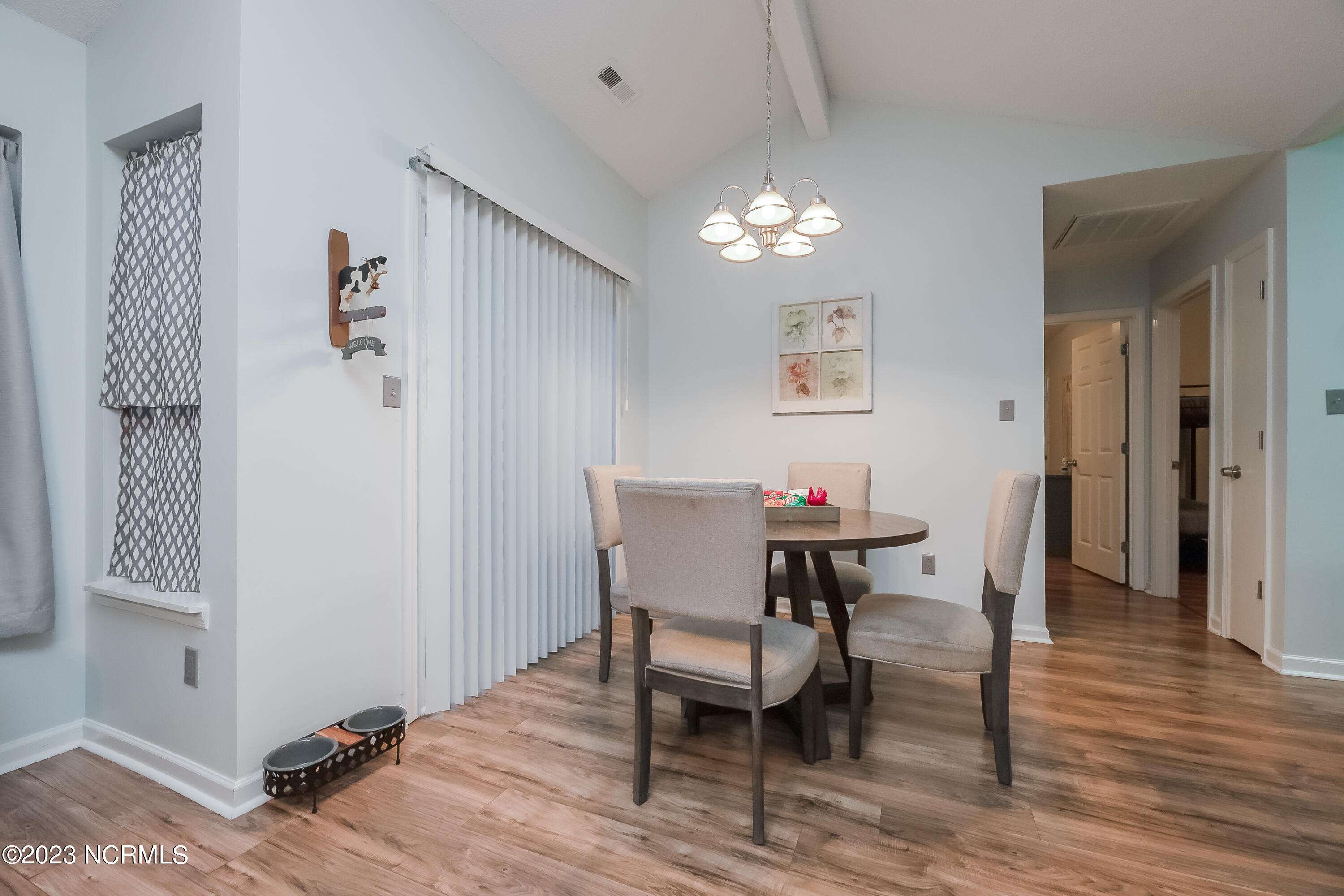 3015 Foxhorn Road Jacksonville, NC 28546 - Photo 11 of 29 11DINING