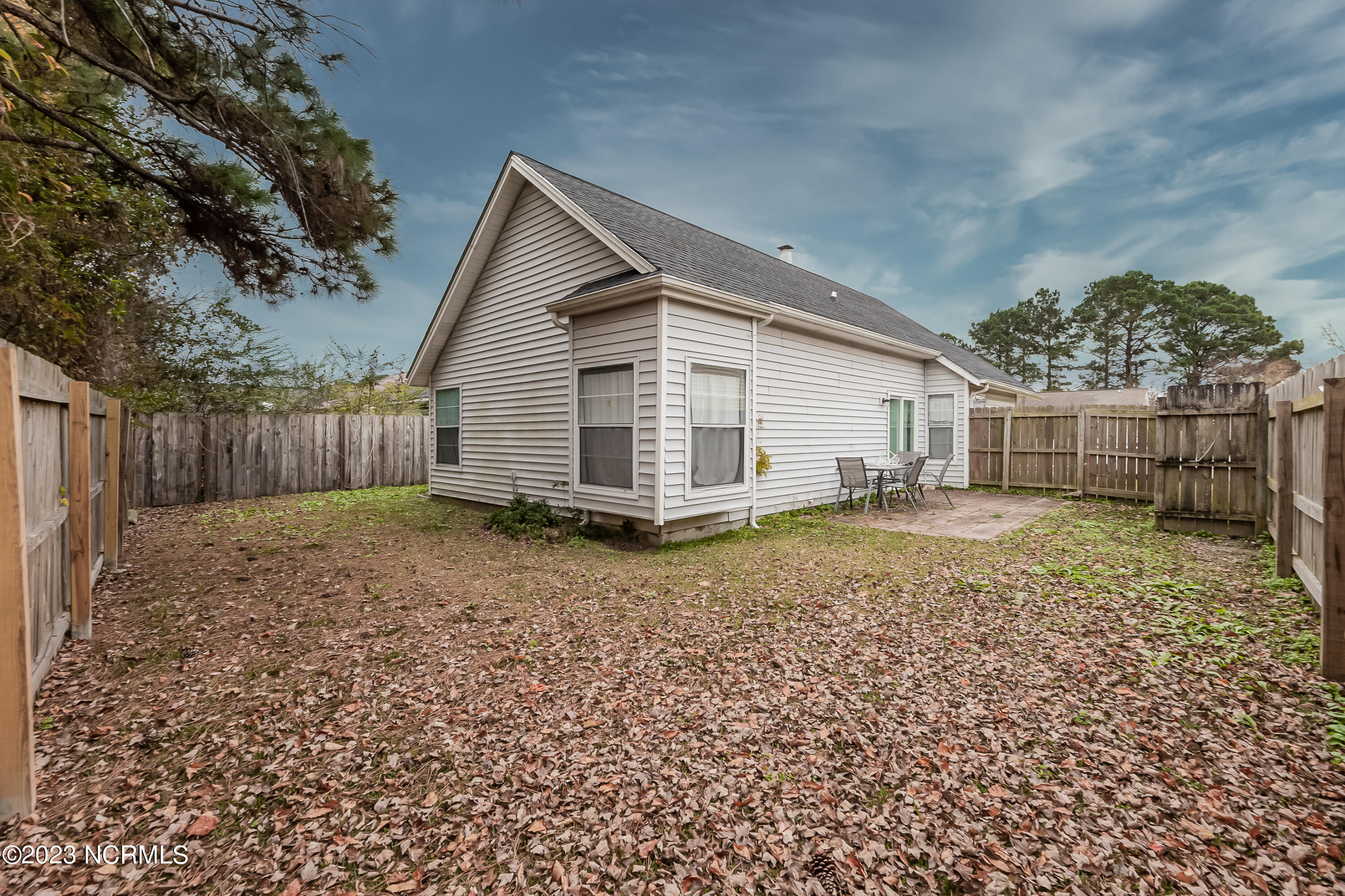 3015 Foxhorn Road Jacksonville, NC 28546 - Photo 27 of 29 27REAR