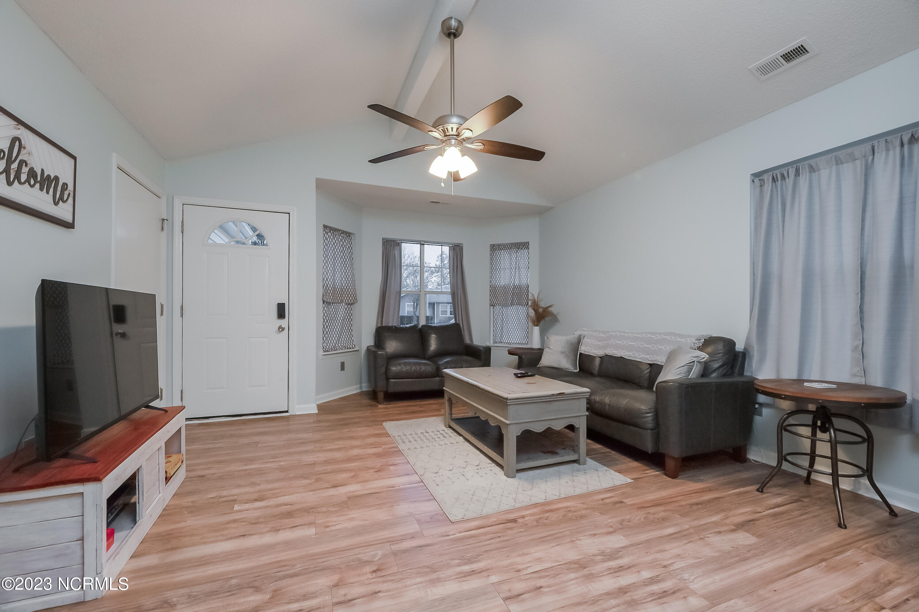 3015 Foxhorn Road Jacksonville, NC 28546 - Photo 5 of 29 5LIVING