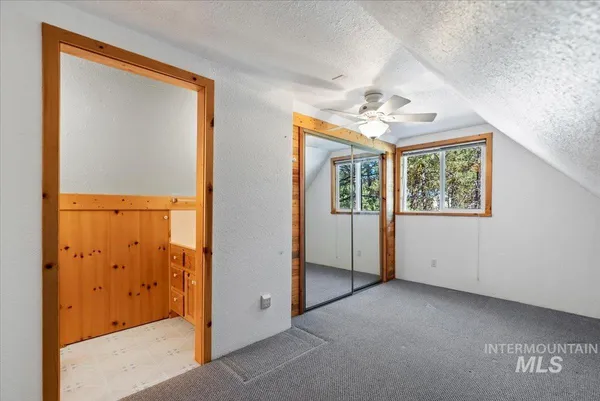 $399,000 | 44 Ridgeview Drive, Cascade, ID 83611