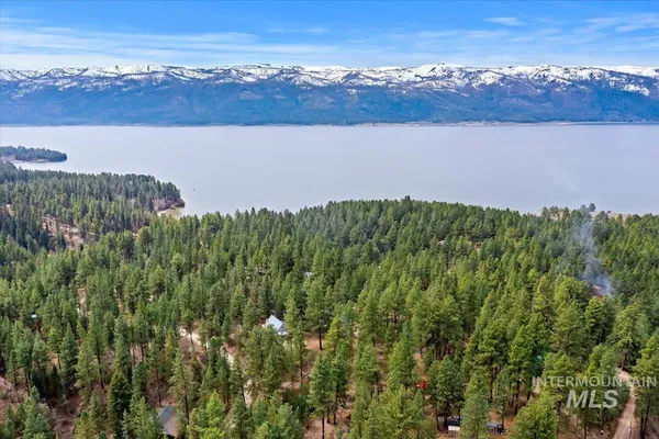 $399,000 | 44 Ridgeview Drive, Cascade, ID 83611