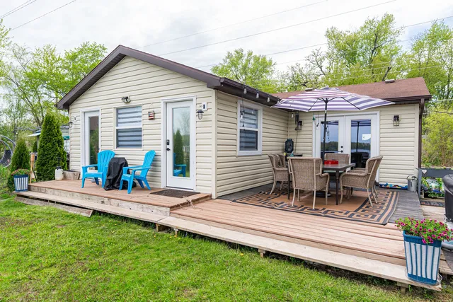 $278,900 | 40492 North Lambert Drive, Antioch, IL 60002