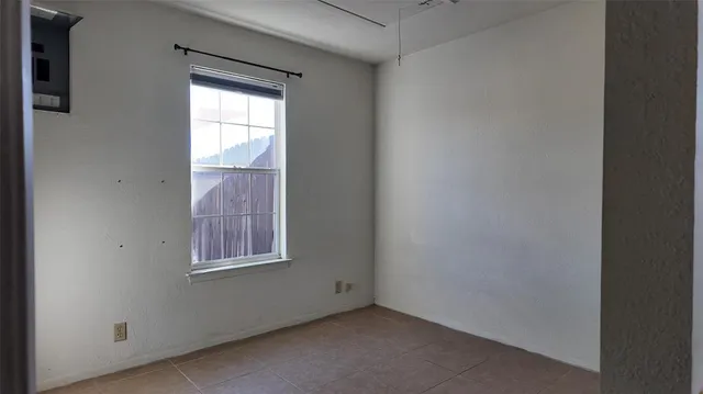 $129,000 | 137 Wesley Lane, Bridgeport, TX 76426