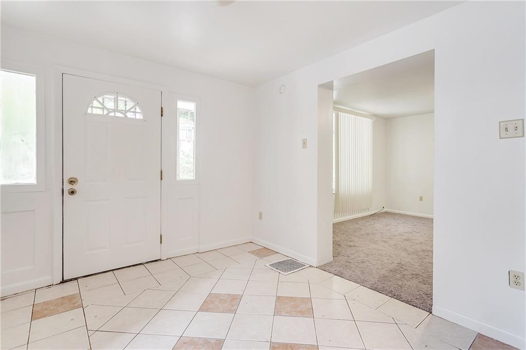 61 Baldwick Road Pittsburgh, PA 15205 - Photo 3 of 25 Gallery Image 3