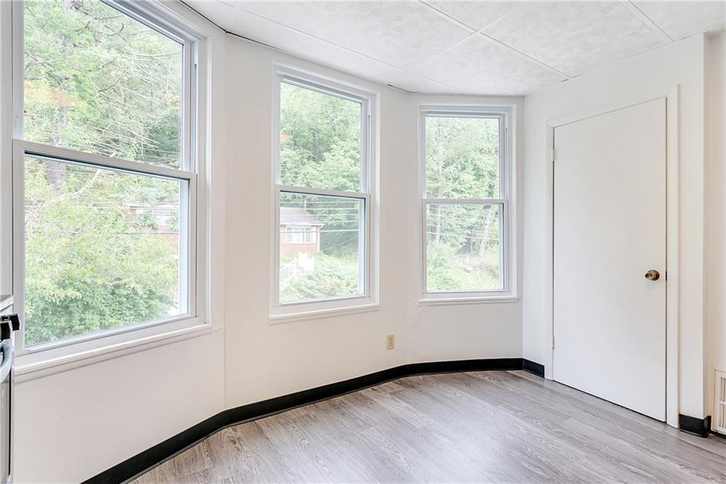61 Baldwick Road Pittsburgh, PA 15205 - Photo 10 of 25 Gallery Image 10